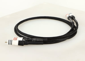 Rear right angle of a used Chord Company Signature Tuned ARAY RCA-RCA Interconnect Cable 1.0m