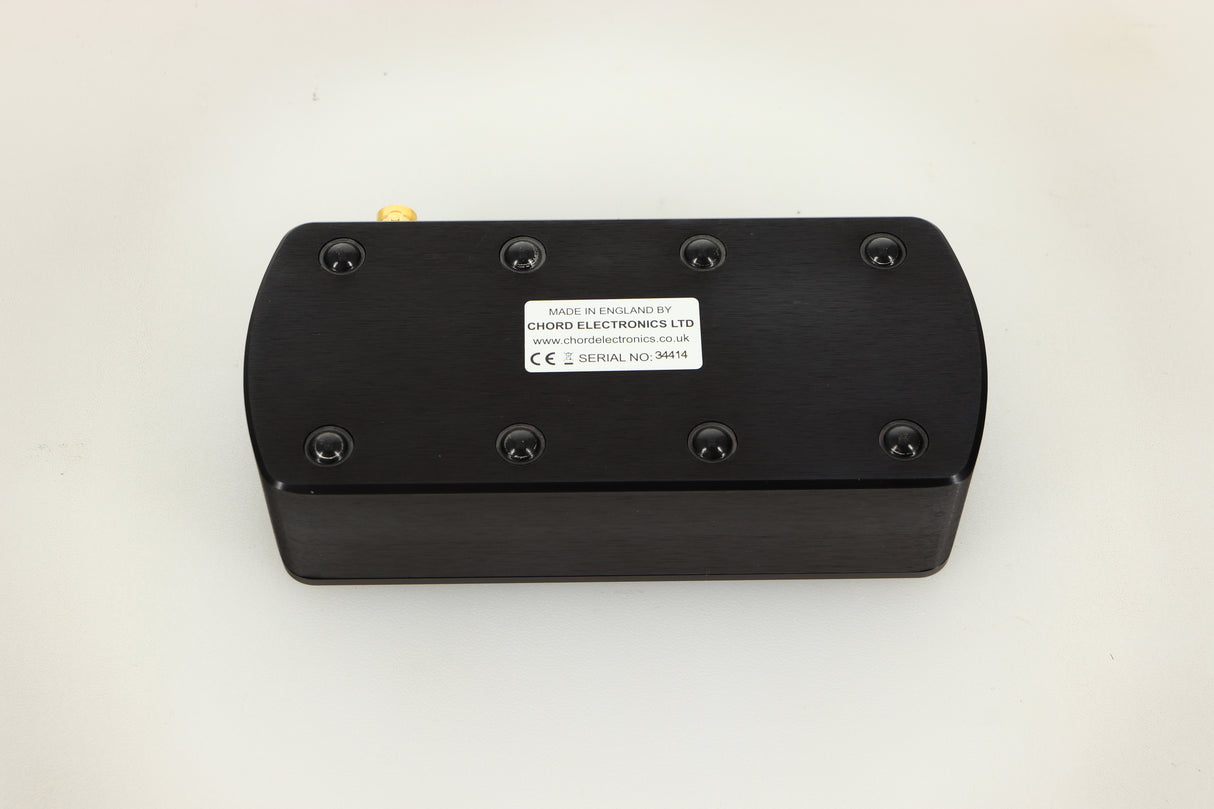 Bottom view of a used Chord Electronics 2Qute DAC in Black finish 