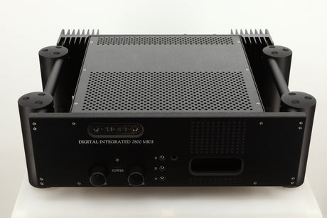 Top view of a used Chord Electronics CPM2800 MKII Integrated Amplifier in Jett Black finish