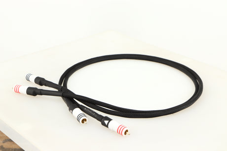 Front right angle of a used Chord Signature Tuned Aray Interconnect Cable 1.0m RCA-RCA