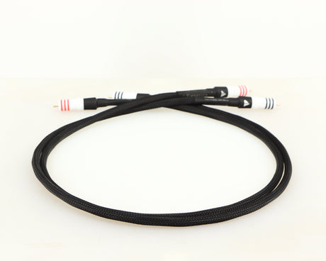 Rear view of a used Chord Signature Tuned Aray Interconnect Cable 1.0m RCA-RCA