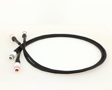 Right side view of a used Chord Signature Tuned Aray Interconnect Cable 1.0m RCA-RCA