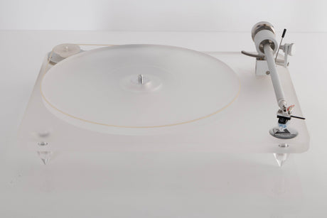 Front view of a used ClearAudio Emotion Turntable with AT-VM95C Cartridge