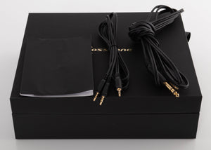 Box for used Crossover CZ-10 Headphones showing Manual, Headphone Cable and AUX Cable