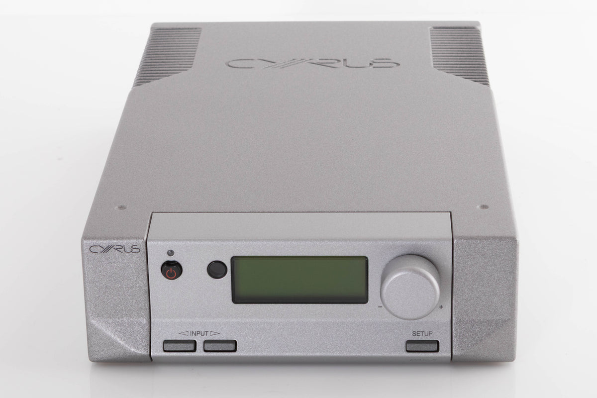 Front view of a used Cyrus DAC X Digital Analogue Converter in a Quartz Silver finish