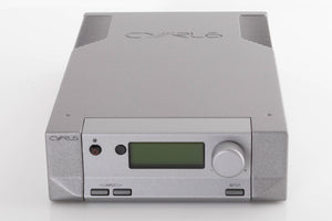 Front view of a used Cyrus DAC X Digital Analogue Converter in a Quartz Silver finish