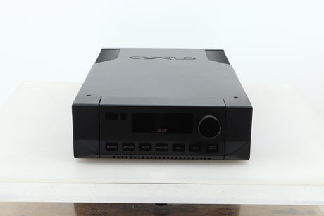 Front view of a used Cyrus i9-XR Integrated Amplifier in PhBlack finish 