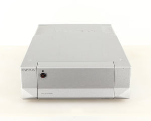 Front view of a used Cyrus Q-Power Power Amplifier in a silver finish