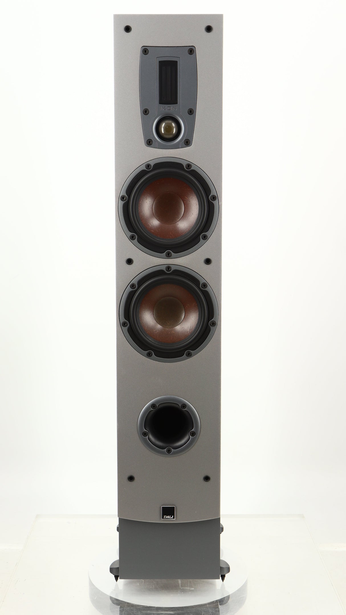 Front view of a used Dali Ikon 5 Floorstanding Speaker in an oak finish