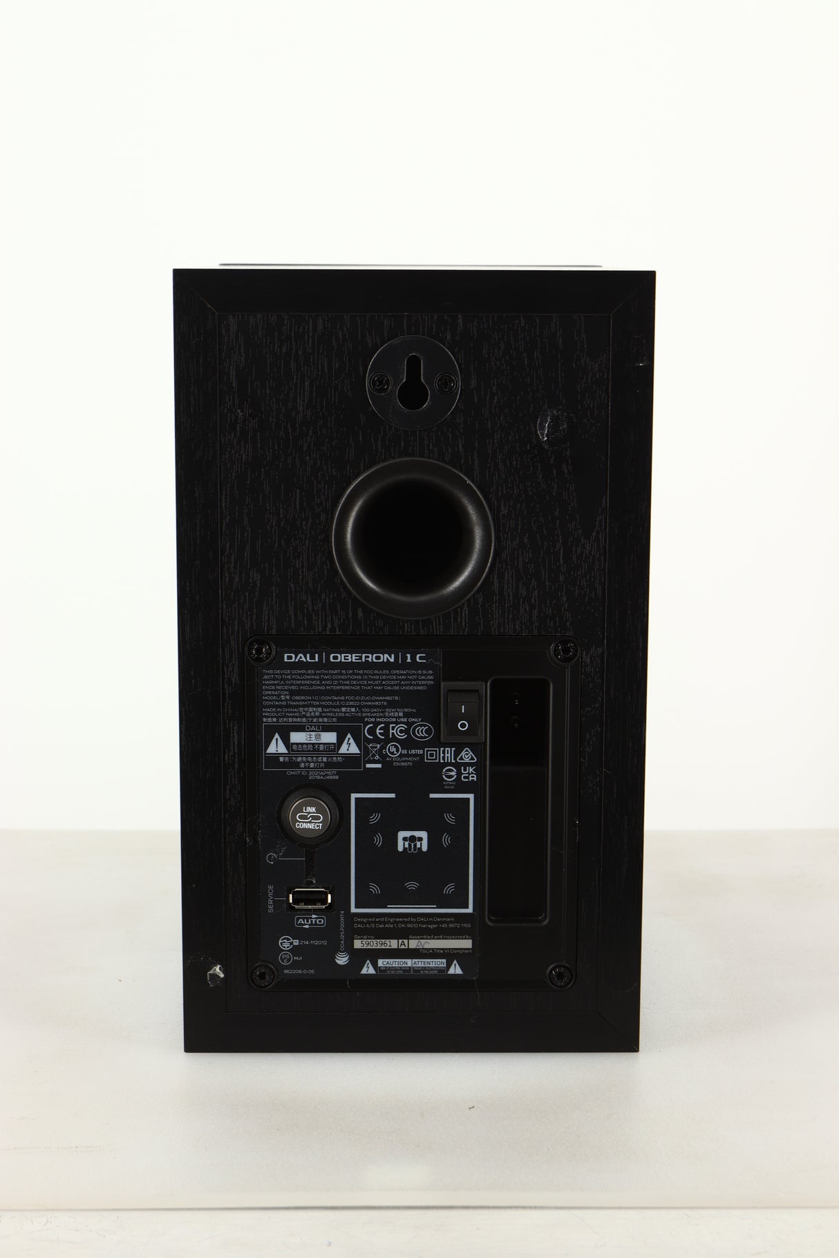 Rear view of a used Dali Oberon 1C Active Standmount Speaker in Black finish