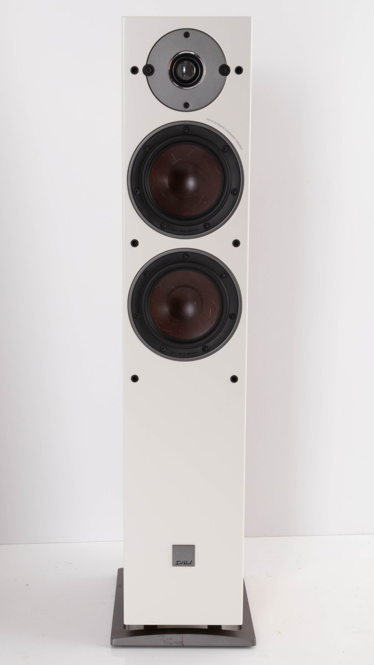 Front view of a used Dali Oberon 5 Floorstanding Speaker in a Light Oak finish
