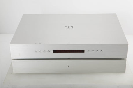 Front view of a Densen 275 Pre Amplifier with 2NRG PSU