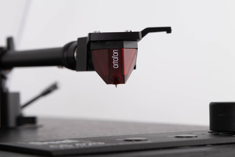 Close up view of a used Dual CS 429 Fully Automatic Turntable in Black finish