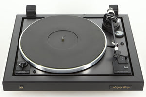 Front view of a used Dual CS 505-4 Turntable in a black finish