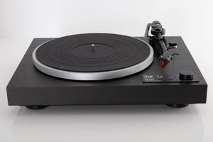 Front view of a used Dual CS 529 Fully Automatic Bluetooth Turntable in Black finish