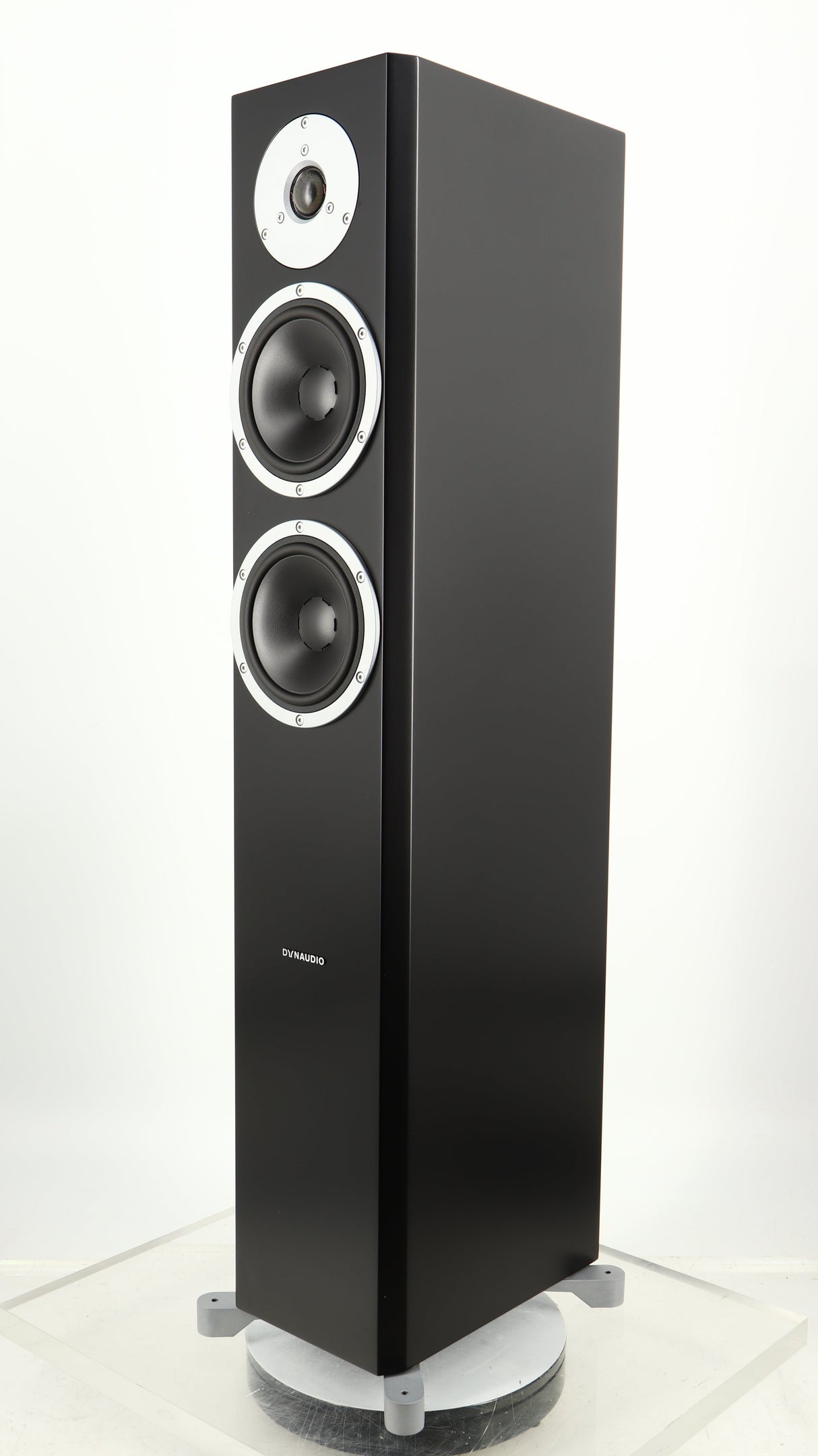 Front right corner of a used Dynaudio Excite X-34 Floorstanding Speaker in a satin black finish