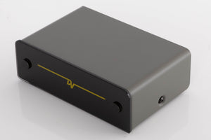Rear right corner corner of a used Dynavector P75 MK3 Phonostage