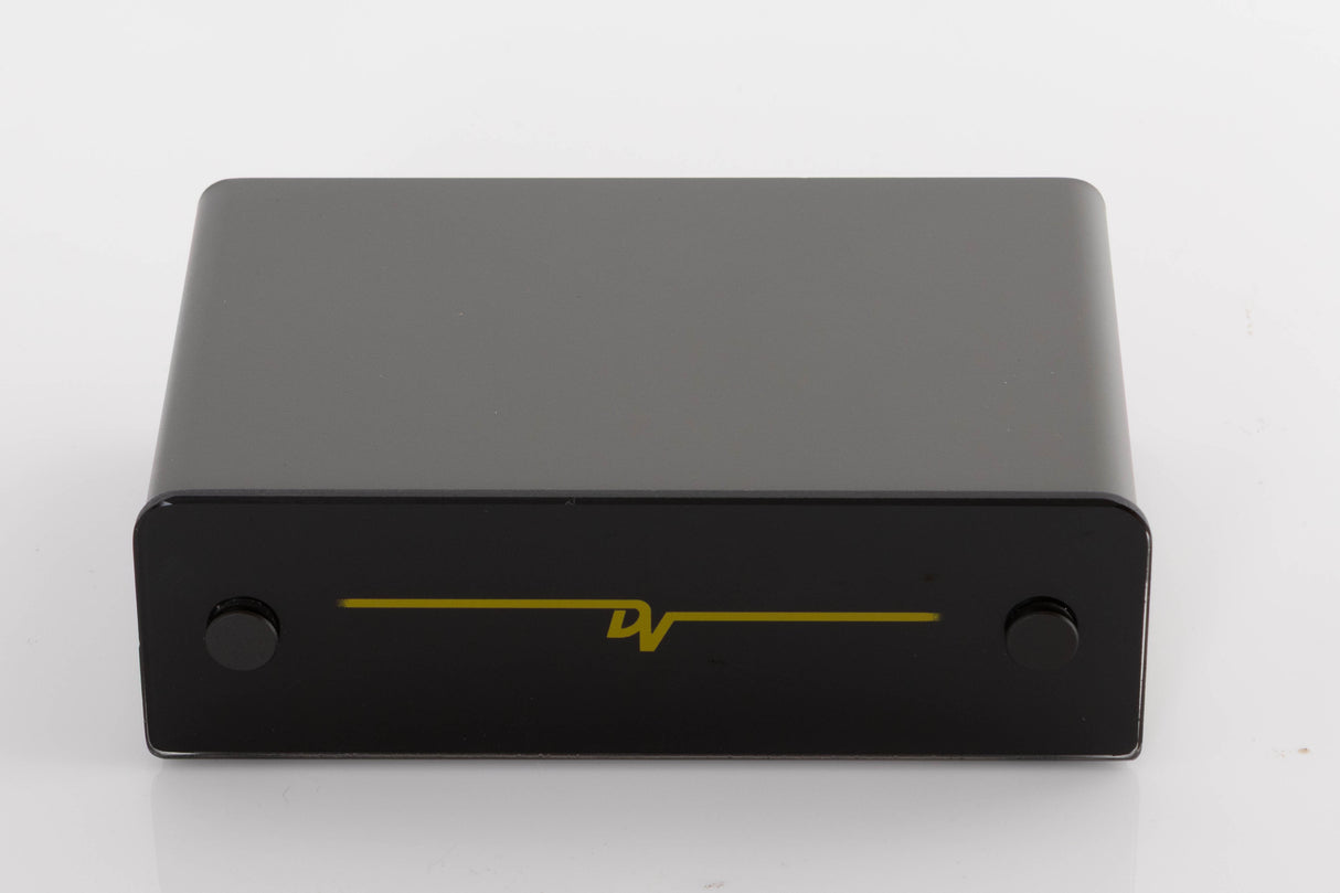 Front view of a used Dynavector P75 MK3 Phonostage