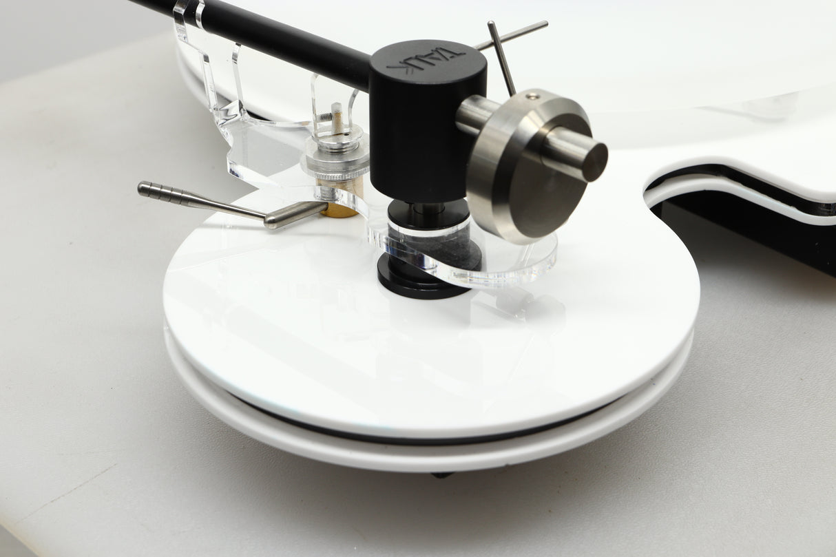 Close up view of a used Edwards Audio Apprentice Turntable in White finish 