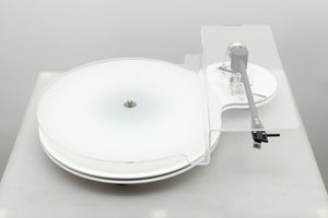 Top view of a used Edwards Audio Apprentice Turntable in White finish with the dustover