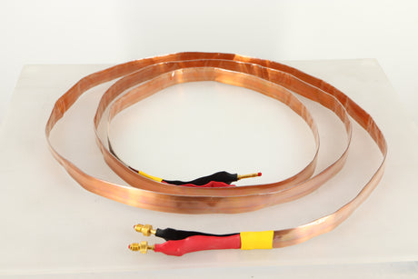 Side view of a 3.0m ElectroFluidics Monolith 20/20 Speaker Cable 