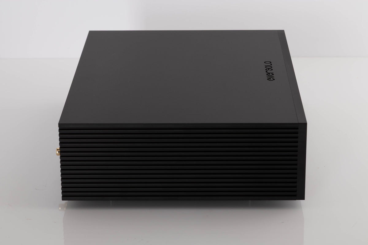 Side view of a used Eversolo T8 Streaming Transport