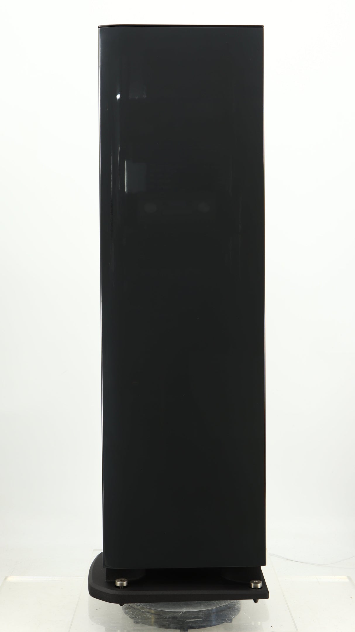 Right side view of a used Focal Aria 936 K2 Floorstanding Speaker in a ash grey finish