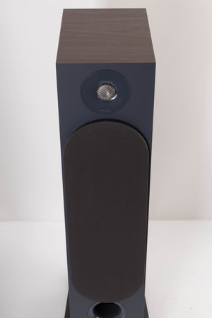 Top view of a used Focal Chora 826 Floorstanding Speaker in Dark Wood