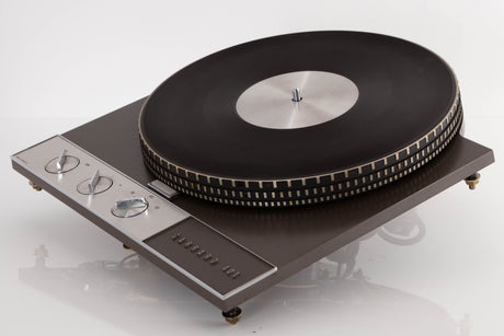 Front right corner of a used Garrard 401 Turntable Motor Unit 