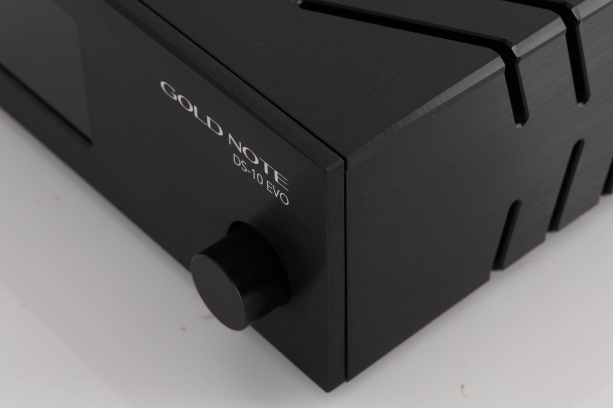Front right corner of a used Goldnote DS-10 Evo Streaming Digital Analogue Converter in a Black finish
