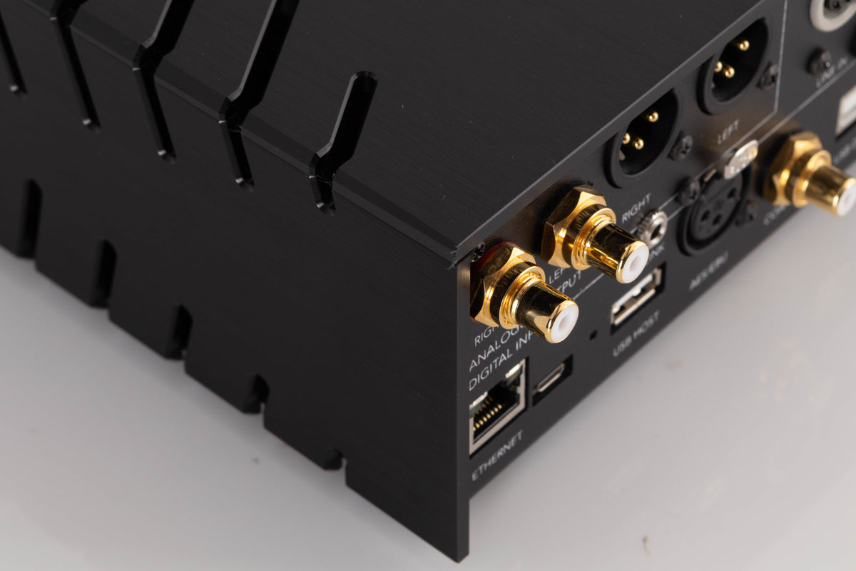 Rear right corner of a used Goldnote DS-10 Evo Streaming Digital Analogue Converter in a Black finish