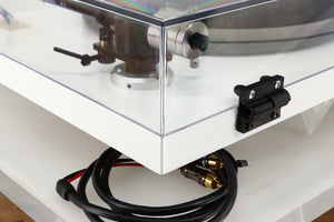 Rear right corner of a used Gold Note Valore 425 Plus Turntable W/ Tonearm in a white finish