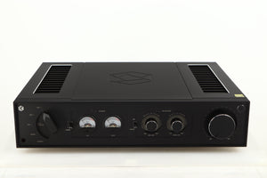 Front view of a used HiFi ROSE RA280 Integrated Amplifier in a black finish