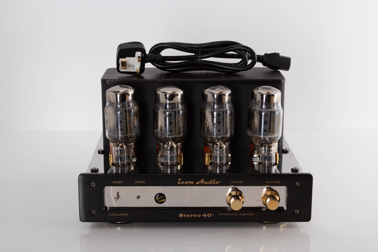 Front view of a used Icon Audio Stereo 40i Integrated Valve Amplifier with mains cable