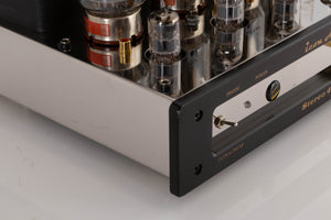 Front left corner view of a used Icon Audio Stereo 40i Integrated Valve Amplifier