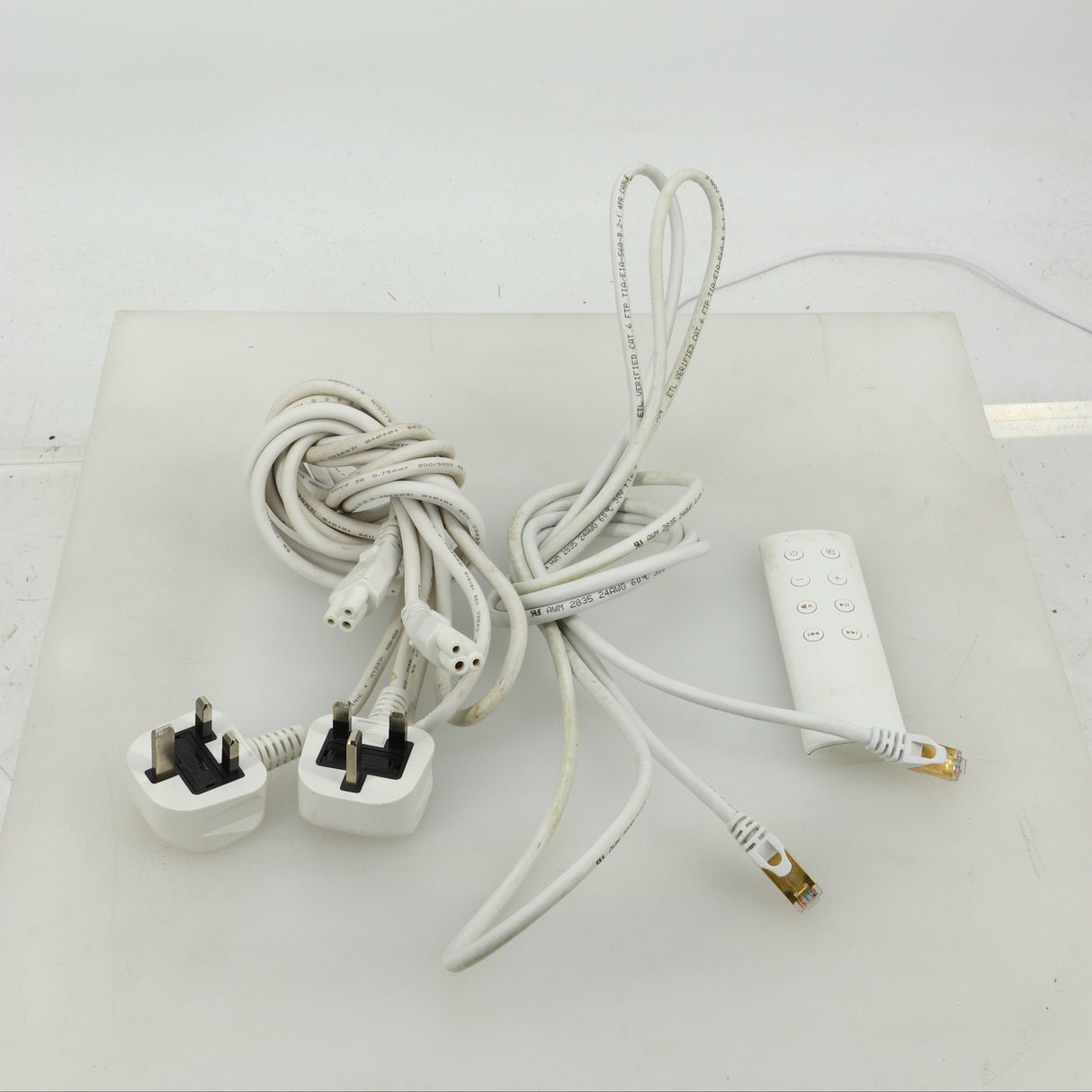 2x Mains Cables, Remote and Etehrnet Cable for a used KEF LSX Standmount Speaker W/ Stand