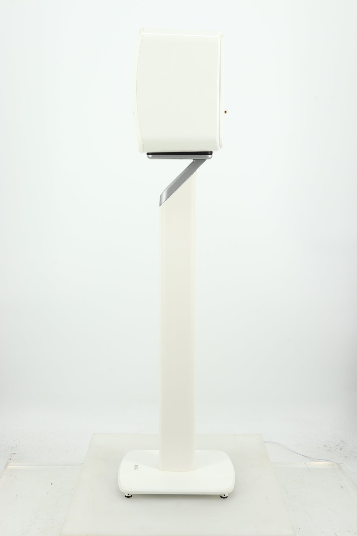 Right side view of a used KEF LSX Standmount Speaker W/ Stand in a white finish