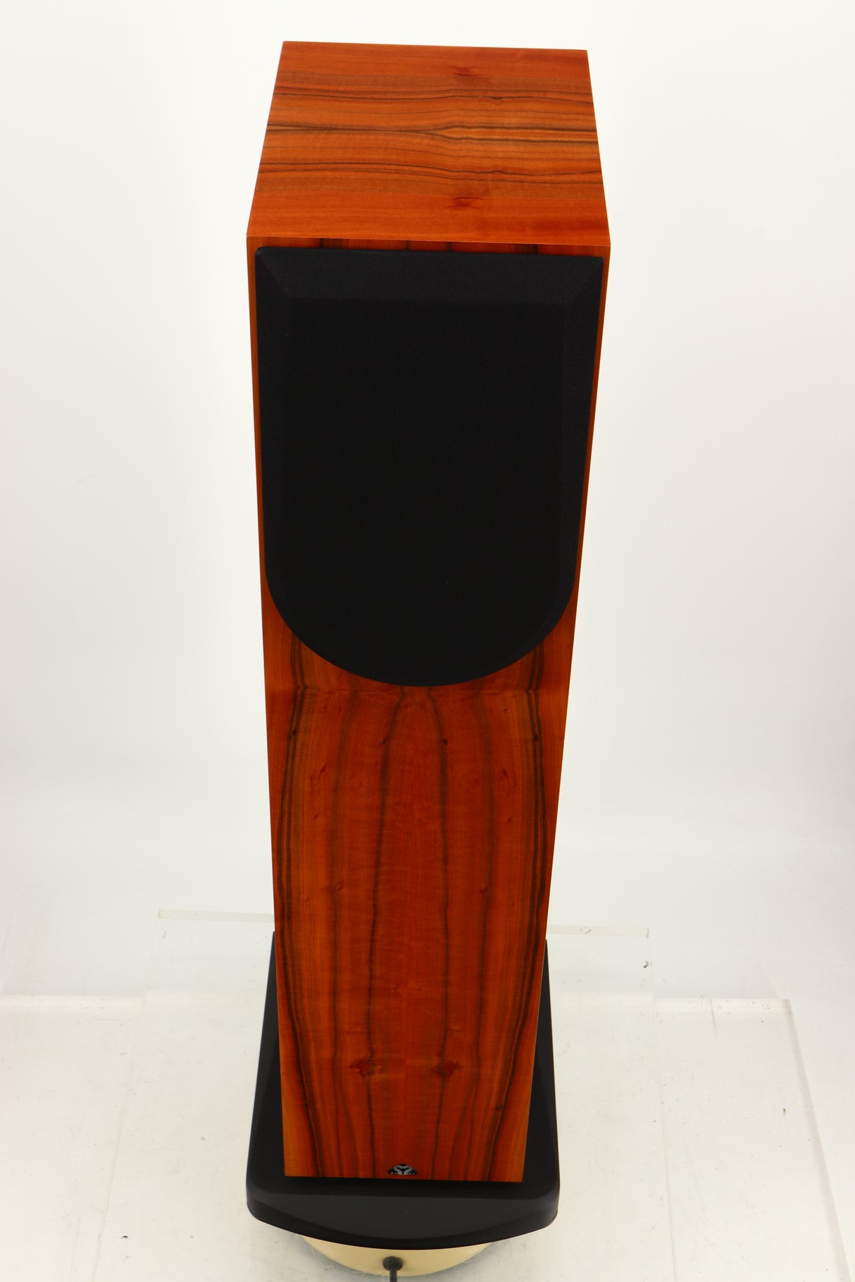 Top view of a used Kudos Super 20A Floorstanding Speaker in Tineo finish
