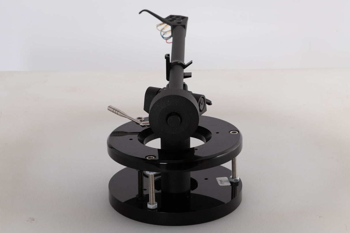 Rear of a used Linn Akito MK3B Tonearm in a black finish