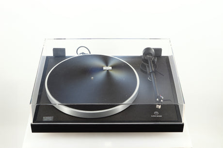 Top of a used Linn Basik Turntable / Akito Tonearm in a black finish