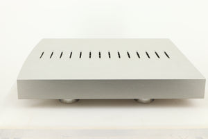 Side view of a used Linn Klimax Solo 500 Power Amplifier with Dynamik Power Supply