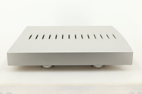 Side view of a used Linn Klimax Solo 500 Power Amplifier with Dynamik Power Supply