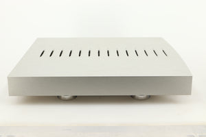 Side view of a used Linn Klimax Solo 500 Power Amplifier with Dynamik Power Supply