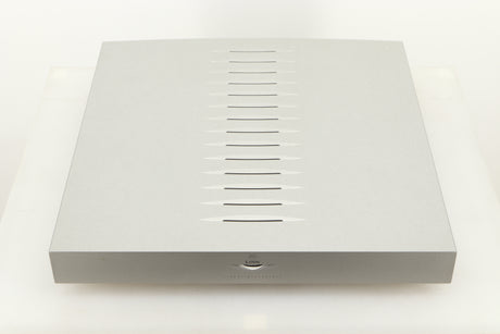 Top view of a used Linn Klimax Solo 500 Power Amplifier with Dynamik Power Supply