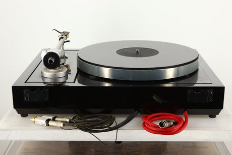 Rear view of a Linn LP12 Turntable in Black Gloss finish with Funk Firm Vector Link Upgrade, Ittok Tonearm, and Dynavector Karat D17D3 Cartridge
