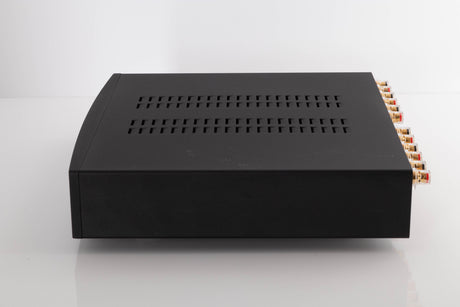Side view of a used Linn Majik 6100 Power Amplifier