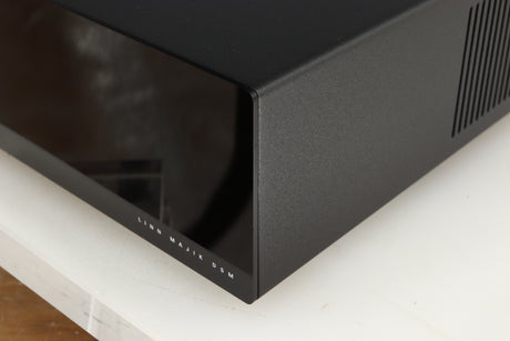 Front right corner of a used Linn Majik DSM5 Network Music System in a black finish