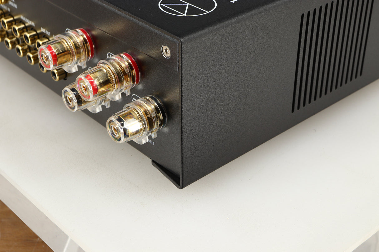 Rear left corner of a used Linn Majik DSM5 Network Music System in a black finish