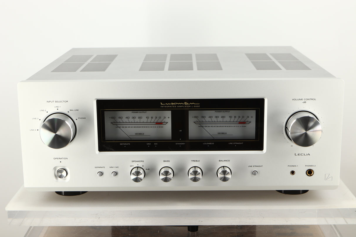 Front view of a used Luxman 505z Integrated Amplifier