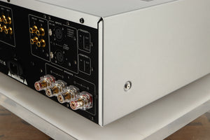 Rear right corner view of a used Luxman 505z Integrated Amplifier
